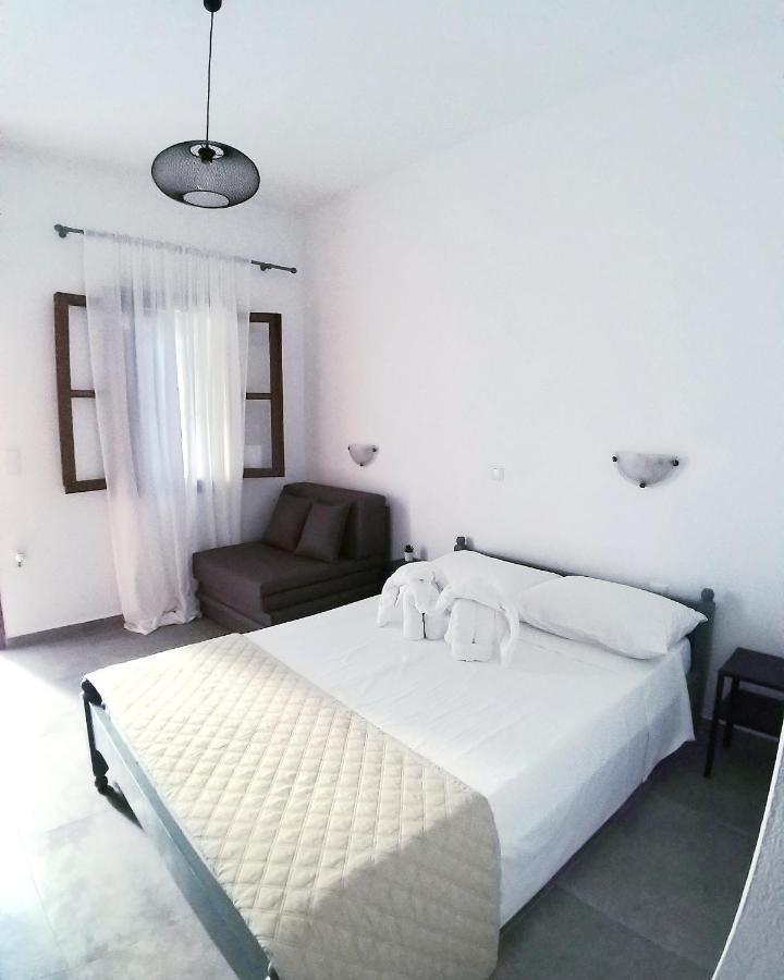 Mavrikou Helen Apartments Skyros Zewnętrze zdjęcie