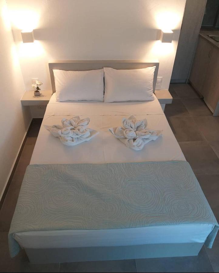 Mavrikou Helen Apartments Skyros Zewnętrze zdjęcie
