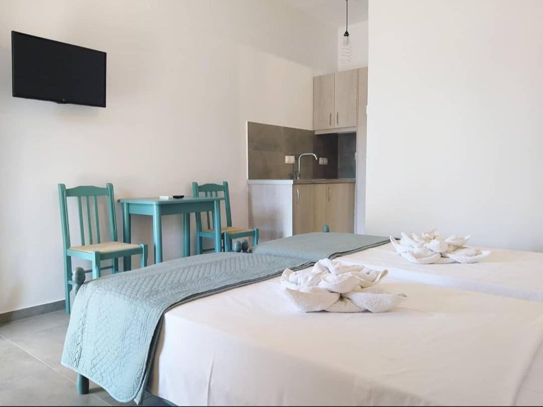 Mavrikou Helen Apartments Skyros Zewnętrze zdjęcie