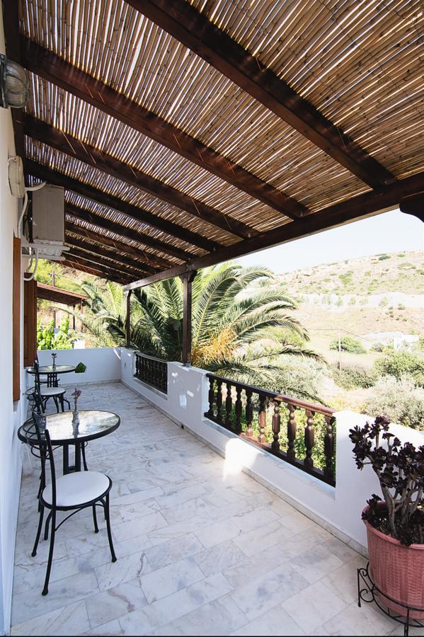 Mavrikou Helen Apartments Skyros Zewnętrze zdjęcie